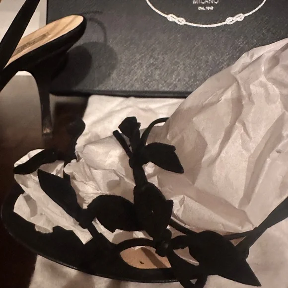 Prada Calzature Donna Camoscio Foglia Black Strappy Heels - Picture 13 of 15